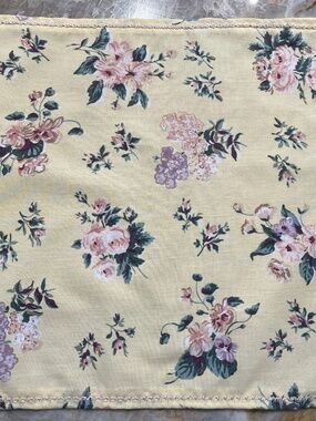 Set of 6 Cloth Napkins, Made from Vintage Fabric, Shabby Chic Floral, 12.5"